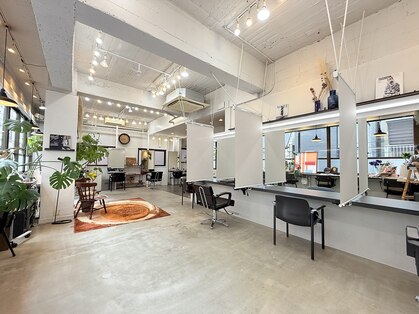 レブ 神戸三宮(LEB)の写真