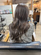 シー(SHE.osu) 【SHE.】プラチナグレージュ/ベージュ/アッシュ/ブリーチなし