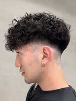 フィフスパーク(fifth PARK) 渋谷スペインカールラルフカール刈り上げ高めツーブロックメンズ