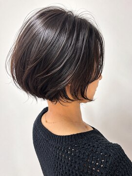 ルーファス メグロ(Ruufus Meguro) 40代50代柔らかエアリーショートボブ2607