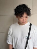 エルパティオ(EL PATIO)&nbsp;大人男子シャドウパーマ×無造作センターパート