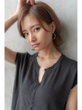 ケアリー 武蔵小杉(Carelly) 前髪かき上げイメチェンイヤリングカラーラベンダーカラーくびれ