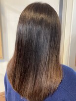 カットハウス はさみの部屋&nbsp;セミロングストレート/髪質改善/センターパート/ふんわり内巻き