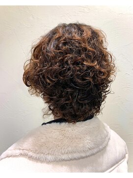 フェリーク ウジヤマダ(feerique UJIYAMADA) レディースパーマスタイル◎