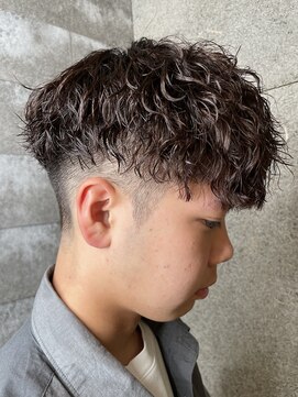 ニアウ 伊勢崎連取店(Niau) メンズマッシュツイストスパイラルパーマ