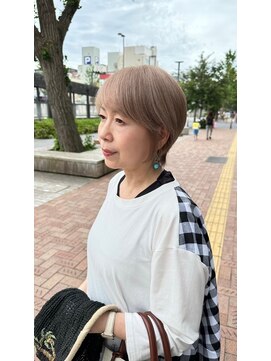 スラッシュ ホワイト(SLASH white) 白髪ぼかし/脱白髪染め/白髪染めハイライト/髪質改善