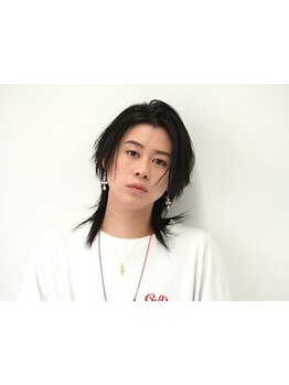 ヘアとのバランスを見極め、骨格/顔パーツに合わせた最もかっこよく見える眉に！【心斎橋駅5分/新町/本町】