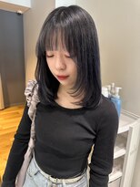 ノラ ウメダ(NORA UMEDA)&nbsp;natural gray / 顔周りレイヤー