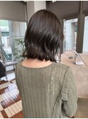 栄柔らか質感レイヤーカットミディアム