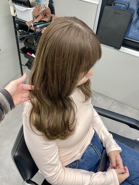 ゴウトゥデイシェアサロン 町田店(GO TODAY SHAiRE SALON) ブリーチ無しオリーブカラー♪
