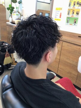 レオン 読谷店(LEON) ツーブロ&ツイスパ