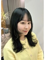 トエン(toen)&nbsp;ダークオリーブ×ハイレイヤースタイル