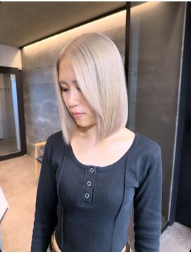 ユーザ(YUZA) ブロンドカラー