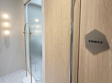 スリー(THREE)の雰囲気（入口入って奥のルームCがTHREEです）