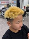 刈り上げセンターパート/波巻きツイストスパイラル/大阪