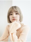 韓国風ミニボブブロンドヘアー