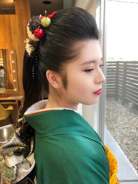 ヘアラウンジ アングゥ(hair lounge ungu) 成人式アップスタイル