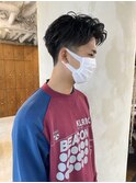 ツーブロ刈り上げアップバング