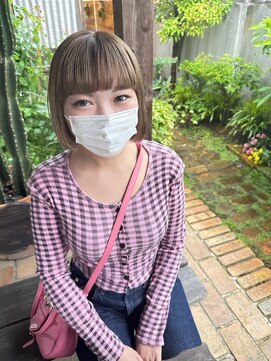 テントヘアー(tent hair) ハイトーンカラーで夏先取りガール