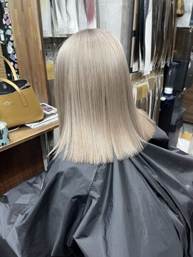 ラフ(LAFF) #バレイヤージュ#グレージュカラー#ボブウルフ#ココアベージュ