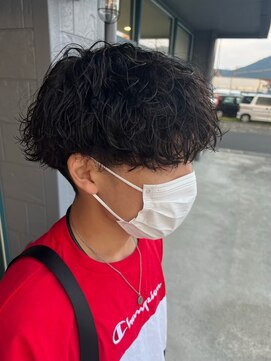 リット×ベリエ(Lit.×belier) 波巻きパーマスパイラルパーマツイストパーマメンズパーマ鹿児島