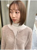 【WHOLE】抜け感ボブ×ナチュラルベージュ
