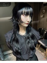 アリートウキョウ(ALLY TOKYO) 中性ウルフロングレイヤーカットロングウルフカット姫カット