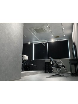 【山口大学正門から徒歩1分】県内最高水準の髪質改善カラーで、髪を美しく。1日4名の“完全貸切サロン”