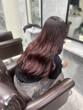 グラッジ 池袋(GLADGE) ピンクレッド 暖色 ボルドー ブリーチ無し