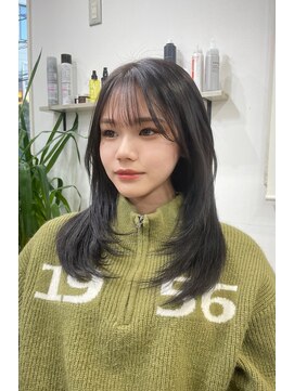 アイズ 横浜(IS) 横浜/レイヤーカット/顔周りカット