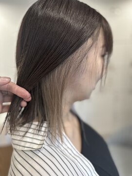 シアン 橋本店(Shian) ホワイトベージュ×イヤリングカラー