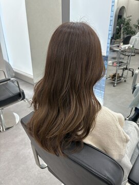 クム 横浜(qumu) レイヤー × ナチュラルベージュ【神永】