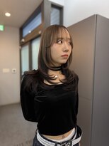 ブロンド(Blonde)&nbsp;インナーカラー　デザインカット