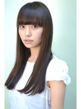 ココシュカ(KOKOSCHKA) ナチュラルストレートロング