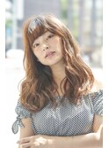 【flen】MIXウェーブで魅せる色っぽハニーヘア『藤原つかさ』