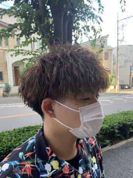ラボーテイサミヘアーイースト(La.beaut'e ISAMI HAIR EAST) MEN’S HAIRハイライトマッシュパーマ〈理容室〉東浦和メンズ