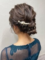 カジュアルなルーズヘアセット  エジリ