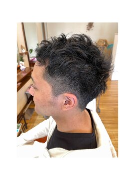 キキ 美容室(KIKI) メンズくせ毛ショートスタイル