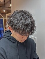 グート ヘアーメイク(gut HAIR MAKE) メンズ 波巻き ツイストスパイラル MIX パーマ