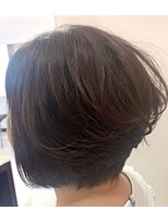 シェール モリオ(chere MORIO)&nbsp;前下がりショート