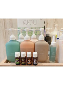 お手軽に試せるヘッドスパが人気☆忙しい毎日にちょっと贅沢な癒しの時間を♪髪も心も癒される＊