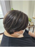 アッシュ系ハイライト