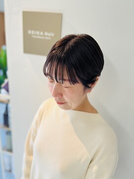 ケイカヘア(KEIKA Hair) シャドーカラーの小顔ショートボブ
