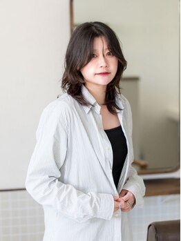 カルマンド(Calmando)の写真/【女性スタイリスト×マンツーマン施術】女性目線の提案で隠れた魅力を引き出す！あなたらしく輝くヘアを。
