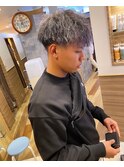 ツイスパホワイトメッシュメンズショートフェード爽やか無造作