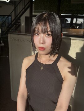 ヴィオラカラー(VIOLLA COLOR) 切りっぱなしボブ