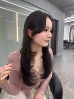 ボタン ハカタ(VOTAN hakata)&nbsp;市野瀬裕奈/博多韓国ヘア/センター分け/レイヤーカット/暗め