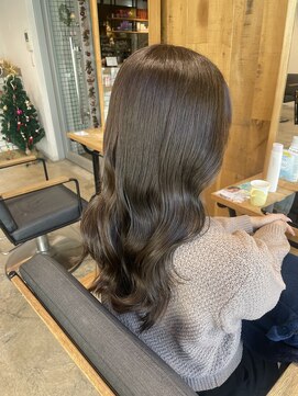 オリーブベージュ/髪質改善カラー/赤み消しカラー