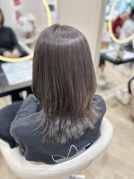 アーチバイケンジ(arch by kenje) グレージュカラー/ミディアムヘア/平塚美容室/ブリーチカラー