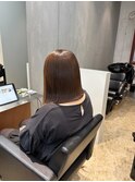 ミディアムボブ / 切りっぱなしボブ
